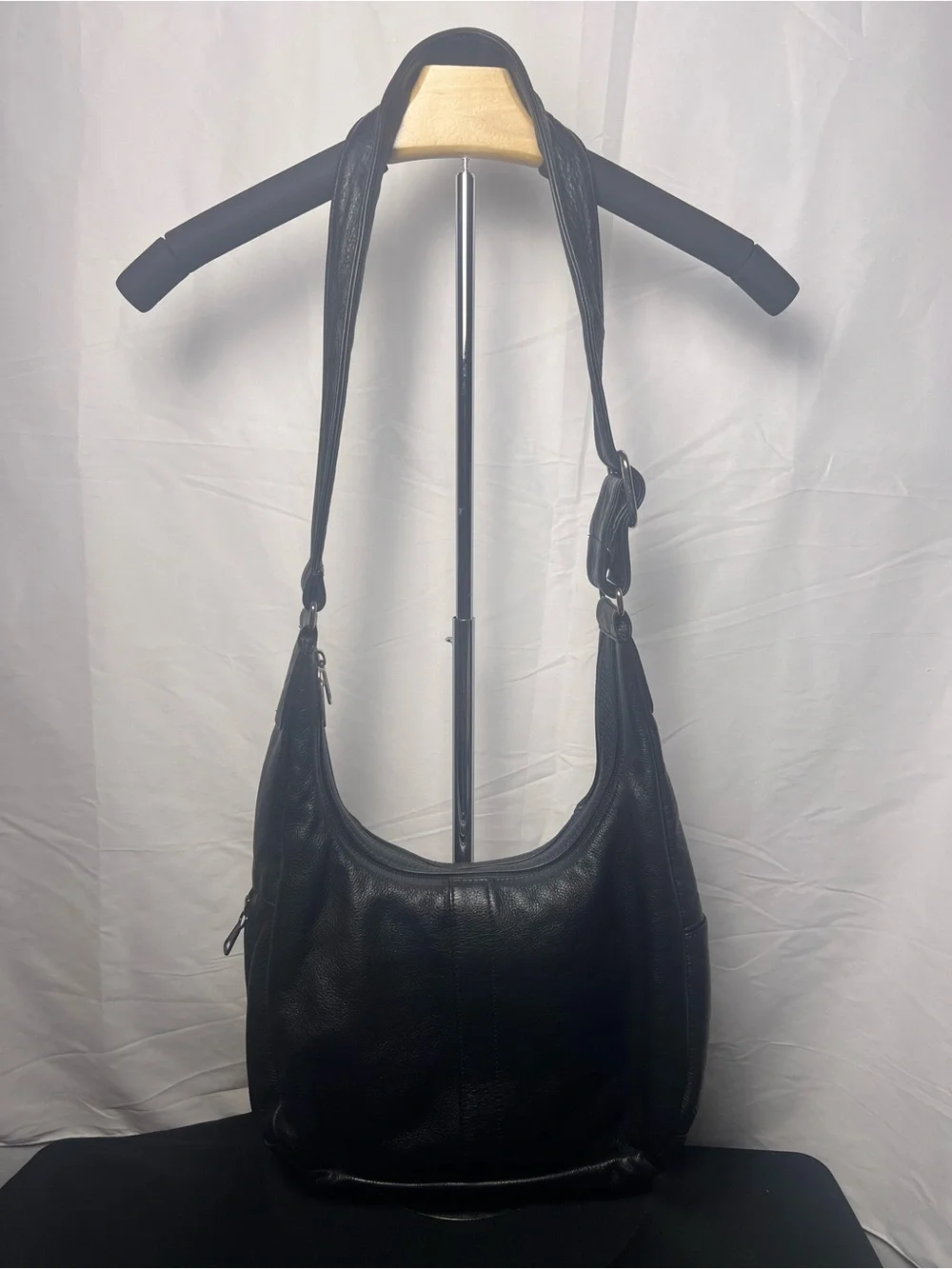 Coronado Leather Black Pebbled Hobo CCW Concealed Carry Shoulder Bag No Key